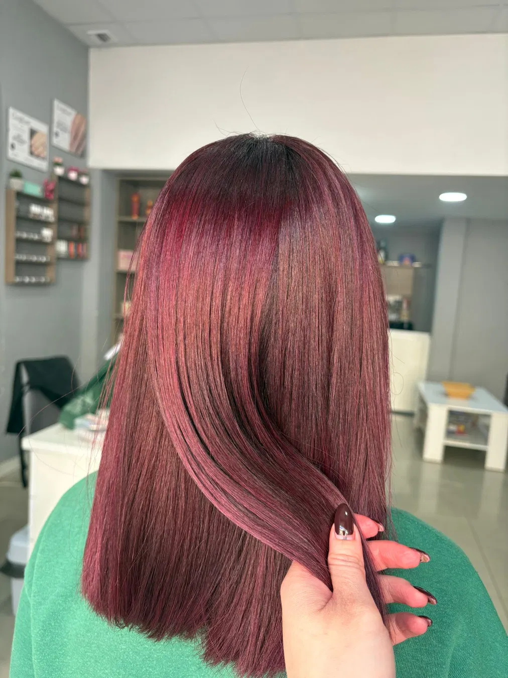 Soft, natural-looking colour