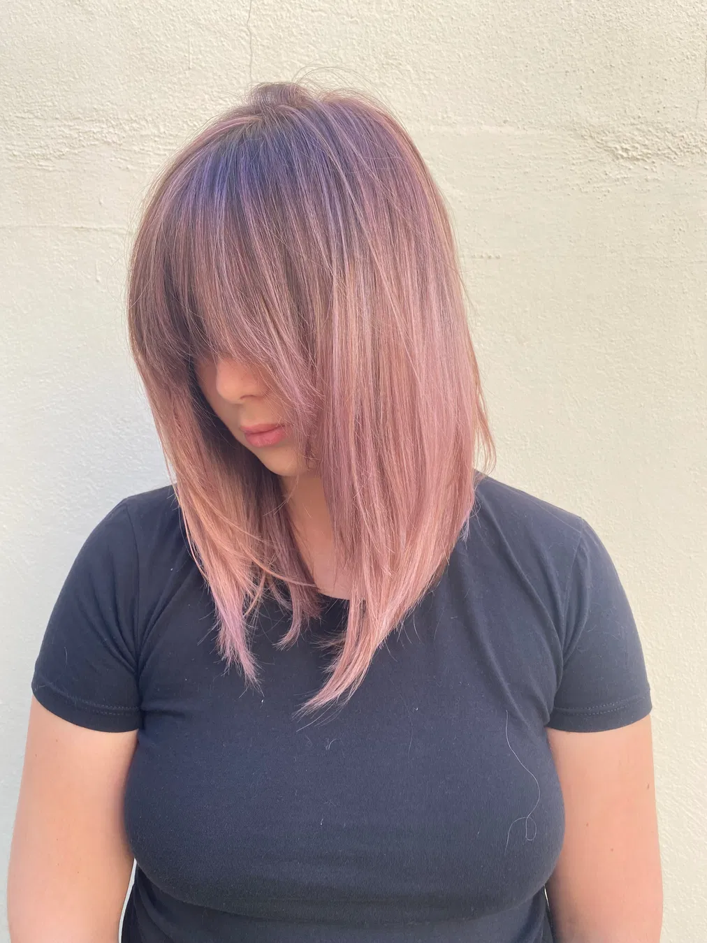 Bright, dimensional hair