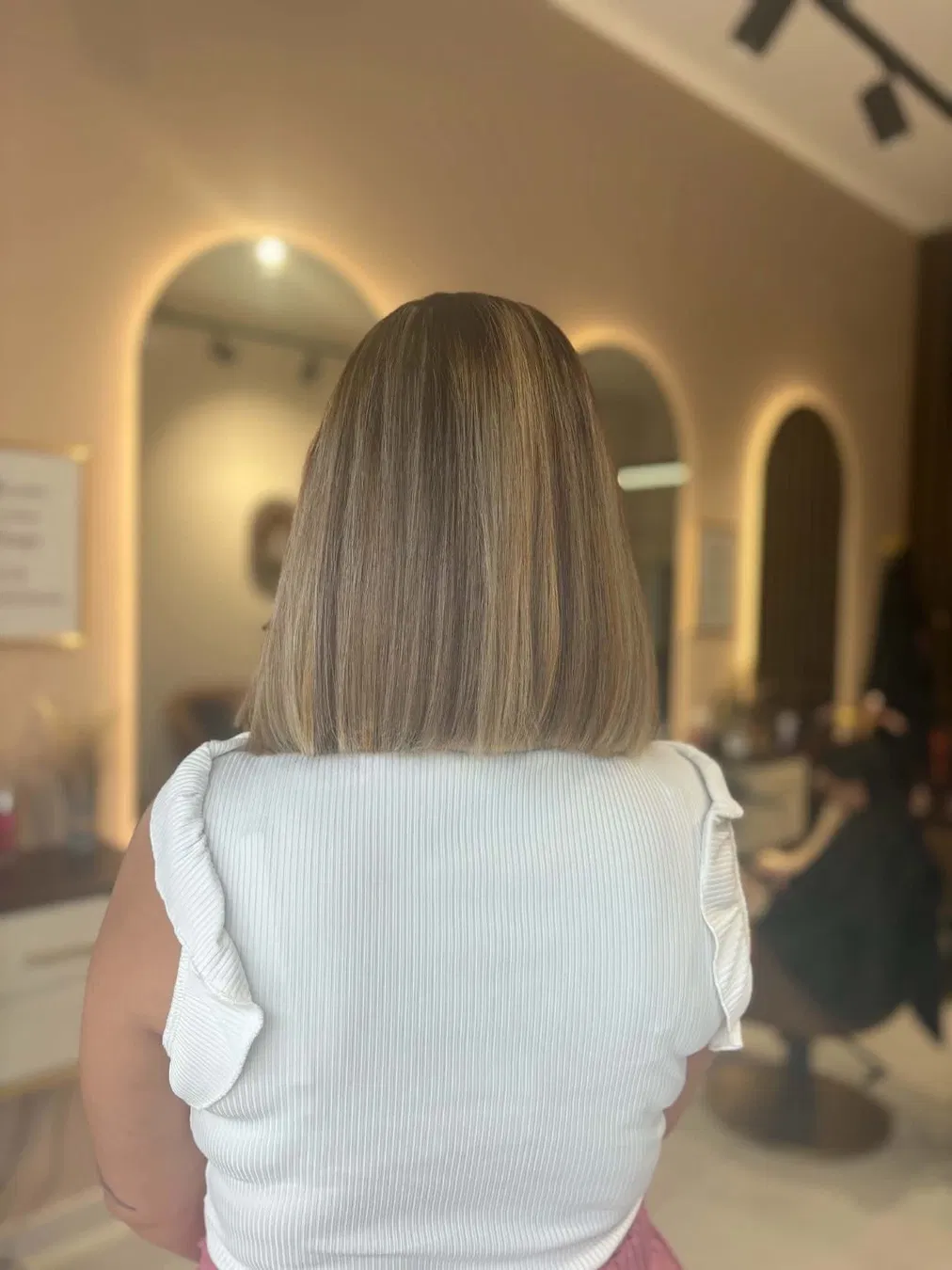 Light-catching blonde tones
