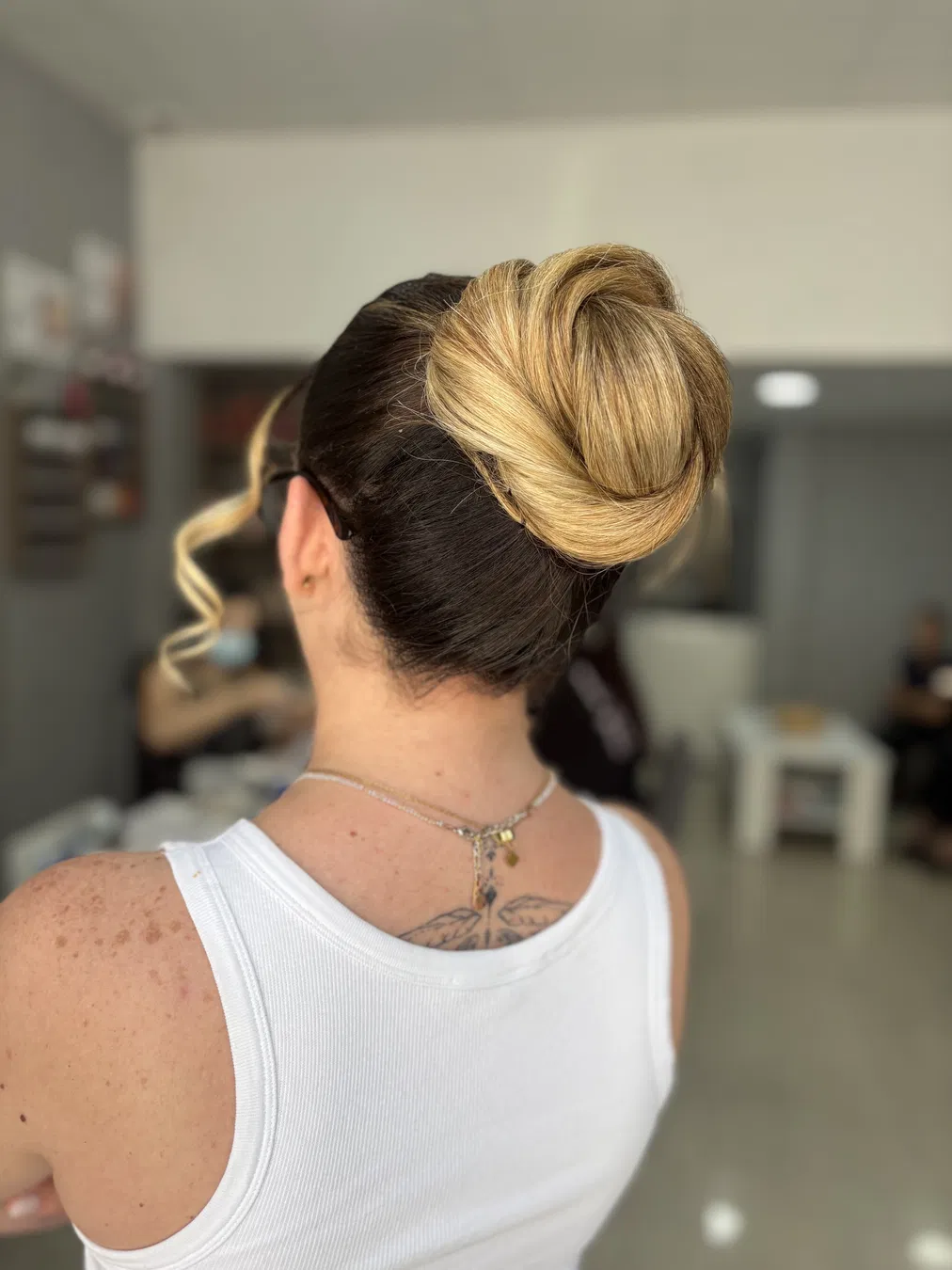 Softly gathered hair