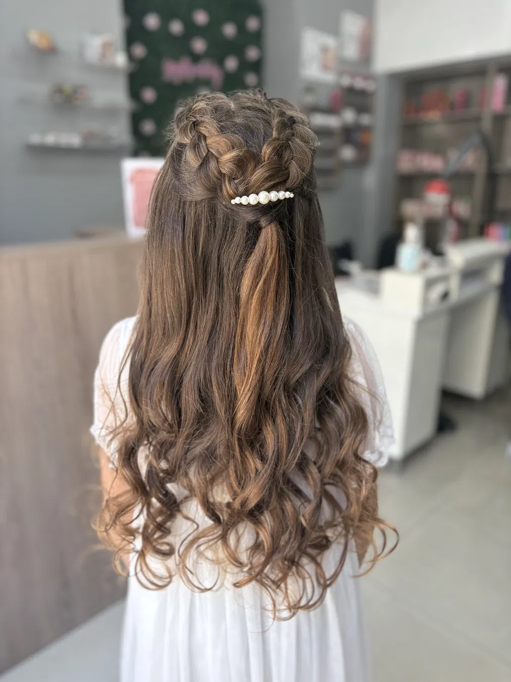 A polished upstyle